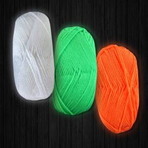 Fluo wol, set van 3 knotten in drie kleuren