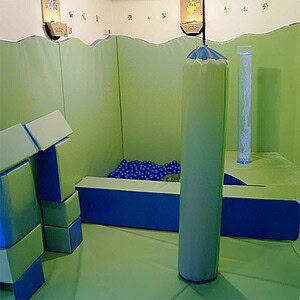 Hangende cilinder, 200 x 30 cm