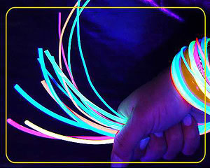 **Fluosnoer ø 2 mm, per meter roze