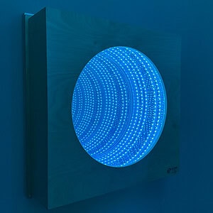 Depth tunnel, 62 x 62 x 16 cm (wall-mounted)